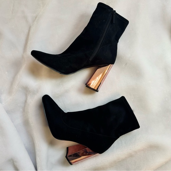 Kendall & Kylie Suede Boots - Picture 1 of 7